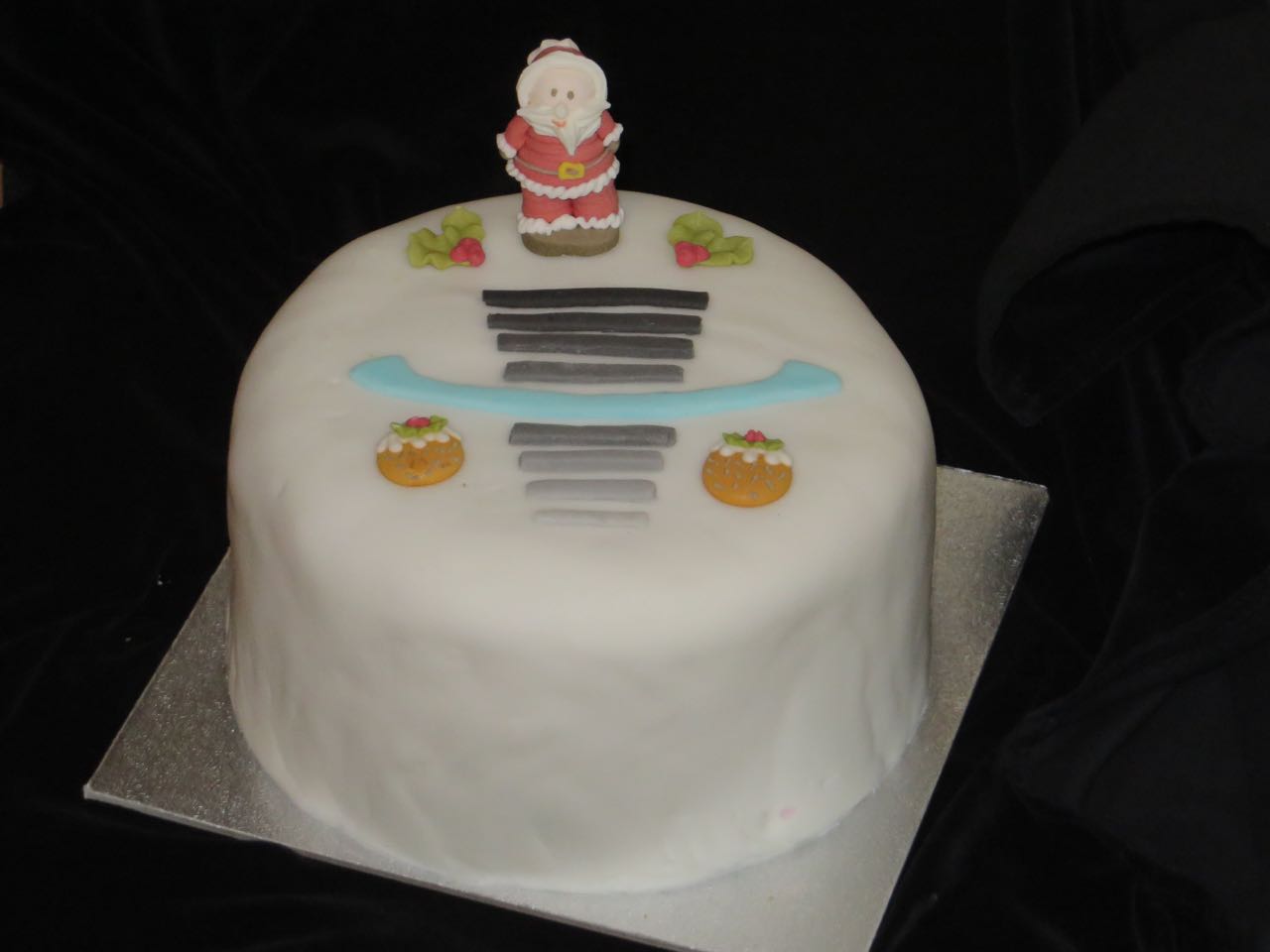 Patient bakes us a cake!