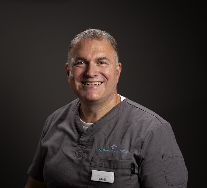 Dr Elliot