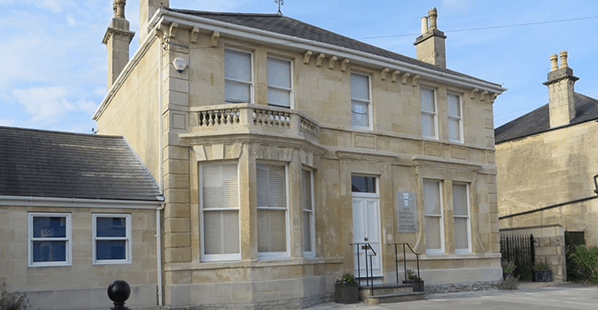 The Dental Implant Clinic